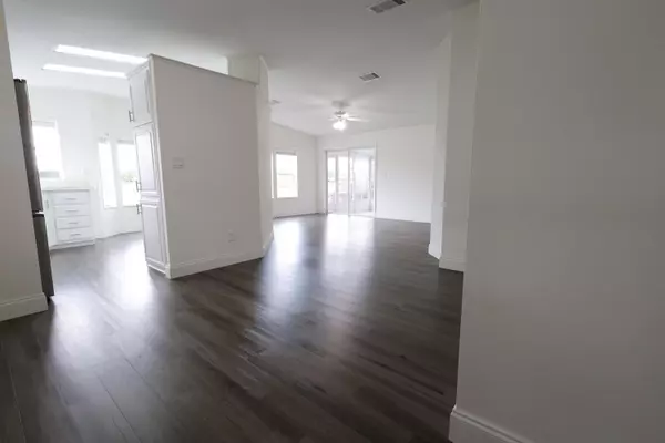 Port Saint Lucie, FL 34952,3820 Nimblewill CT