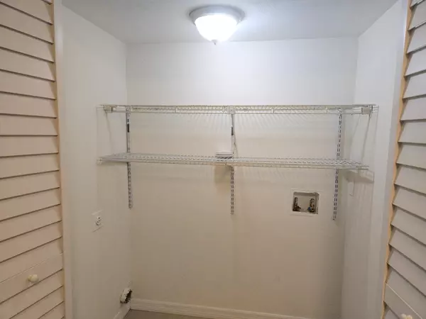 Gainesville, FL 32607,1231 SW 61st TER 3