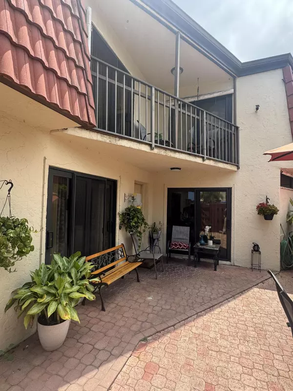 West Palm Beach, FL 33406,3918 Victoria DR