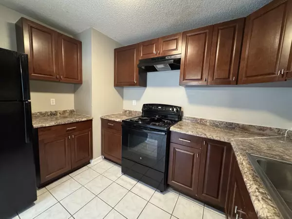 Lake Worth, FL 33461,3594 Almar RD 3