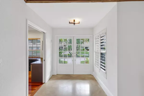 Boca Raton, FL 33431,2063 NW 19th WAY