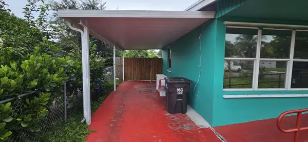 West Palm Beach, FL 33401,1357 9th ST