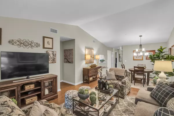 Delray Beach, FL 33484,15342 Lakes Of Delray BLVD 105