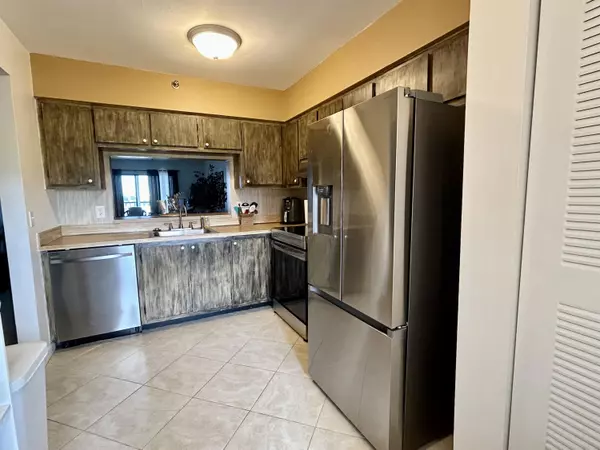 Delray Beach, FL 33446,14425 Strathmore LN 601