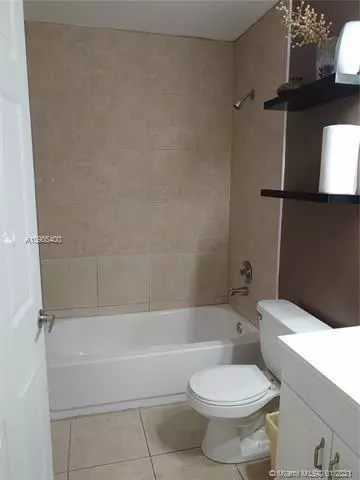 West Palm Beach, FL 33417,5060 Sanctuary WAY F