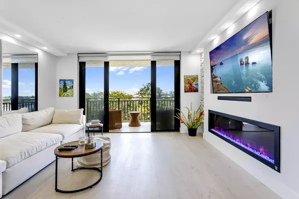 Highland Beach, FL 33487,3912 S Ocean BLVD 404