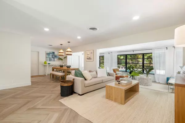 Lake Clarke Shores, FL 33406,7423 Clarke RD
