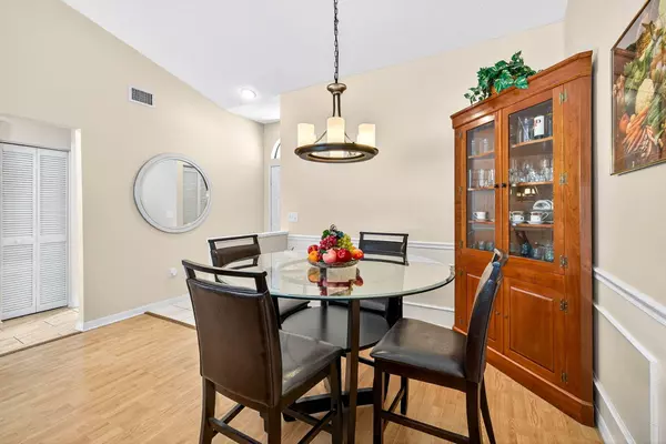 Tampa, FL 33635,11215 Clayridge DR