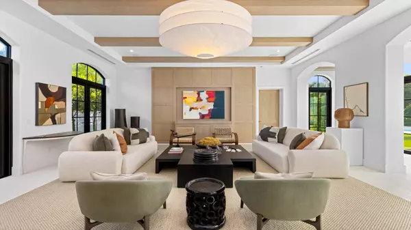 Delray Beach, FL 33483,734 S Ocean BLVD