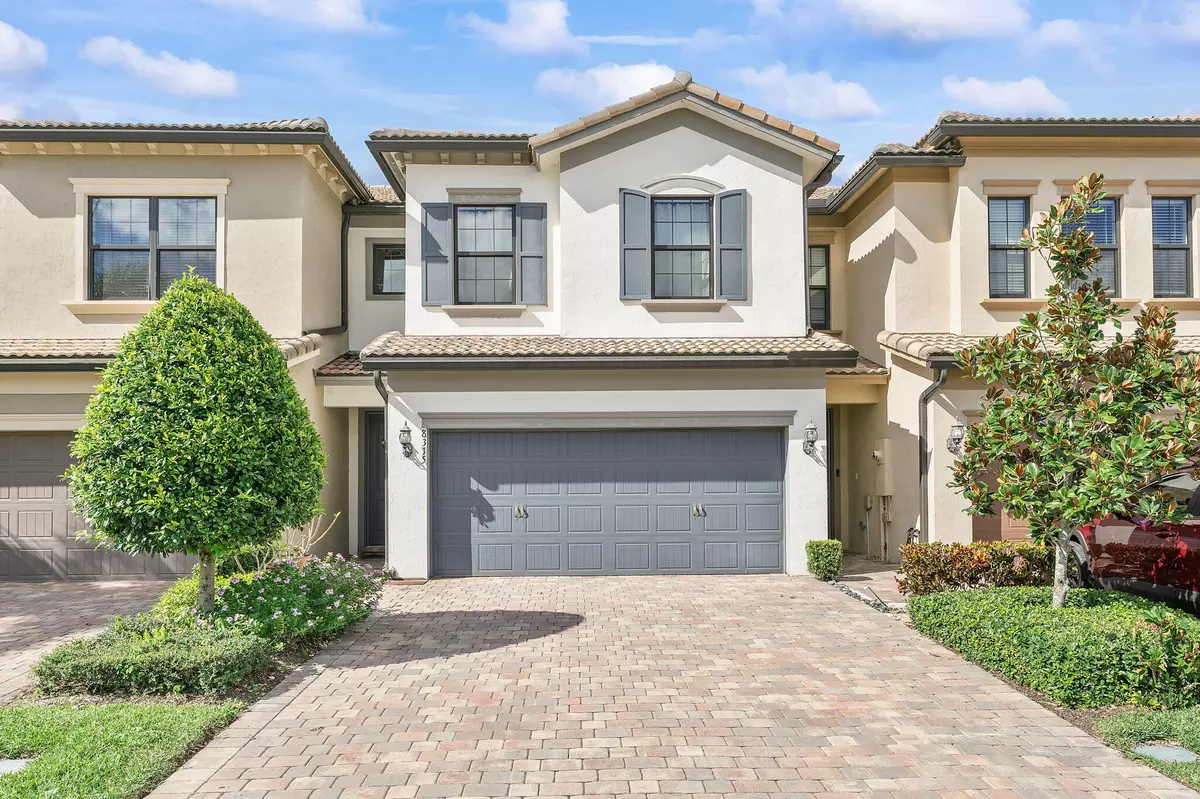 Lake Worth, FL 33467,8315 Catria LN