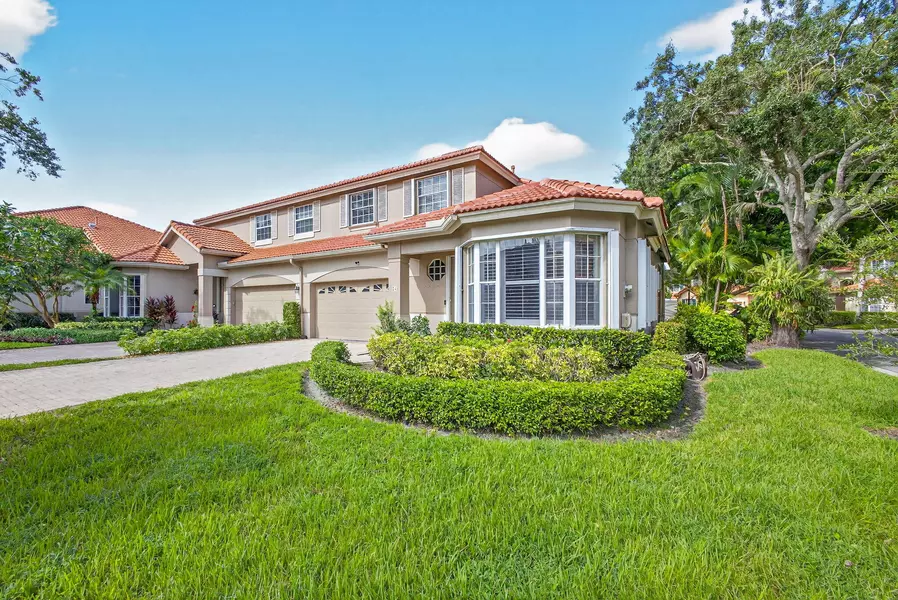 26 Porta Vista CIR, Palm Beach Gardens, FL 33418