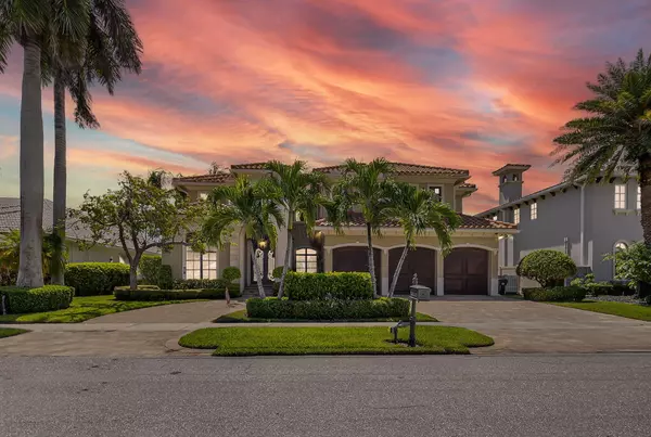 Boca Raton, FL 33487,838 NE 70th ST