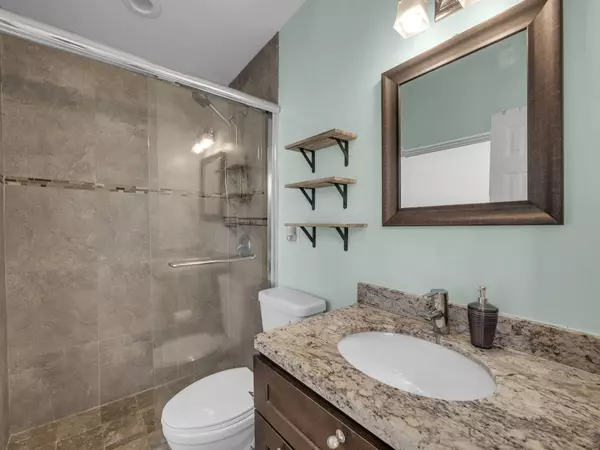 Deerfield Beach, FL 33064,294 NE 45 CT