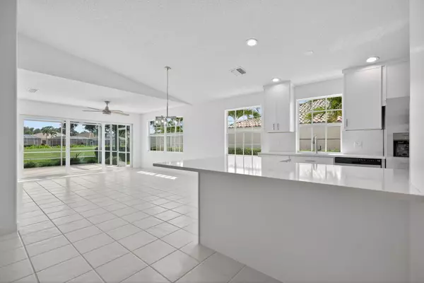 Hobe Sound, FL 33455,8281 SE Double Tree DR