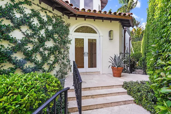 Palm Beach, FL 33480,245 Everglade AVE