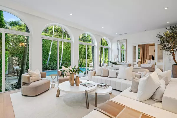 Palm Beach, FL 33480,245 Everglade AVE