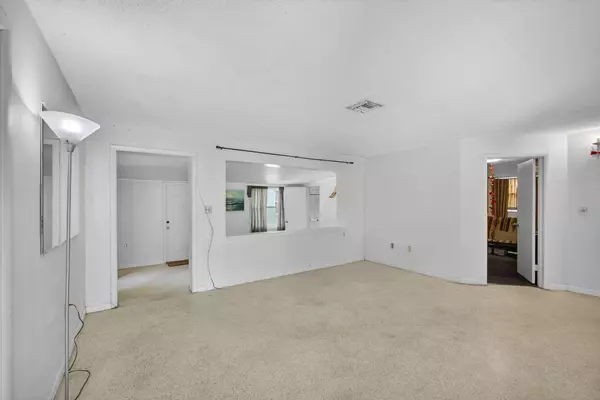 West Palm Beach, FL 33415,5028 Cheryl LN