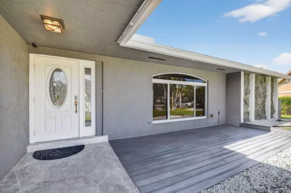 Lake Worth, FL 33467,3261 Hoylake RD