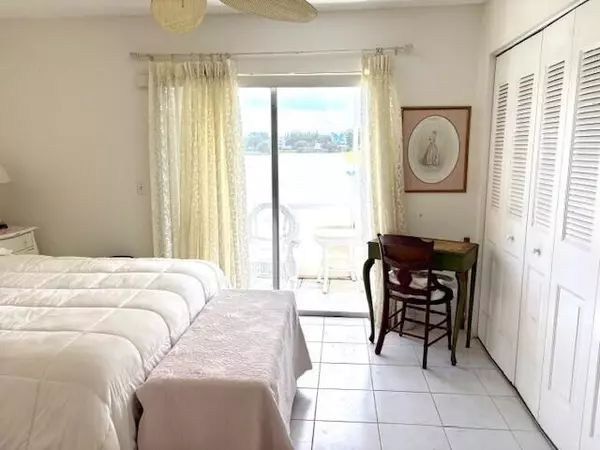 West Palm Beach, FL 33417,34 Kent C 34