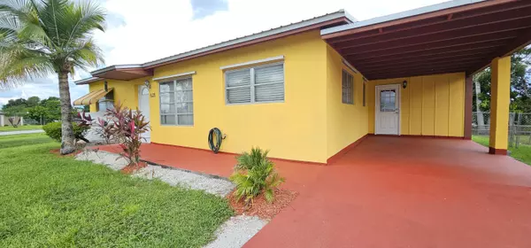 Belle Glade, FL 33430,632 SW 13th ST