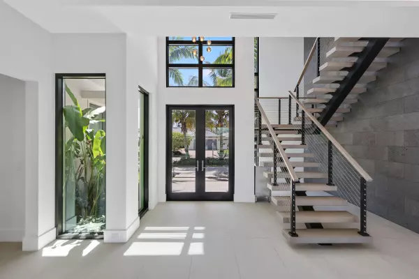 Delray Beach, FL 33483,933 Allamanda DR