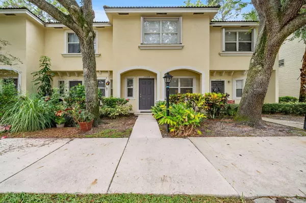13468 Old Englishtown RD, Wellington, FL 33414