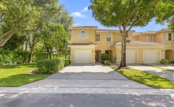1484 New Castle TER, Wellington, FL 33414