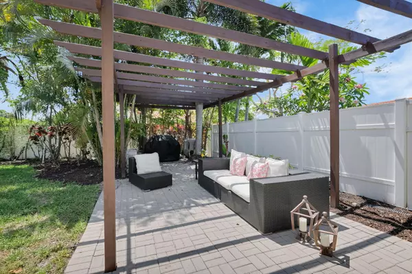 Delray Beach, FL 33484,5421 Casa Real DR