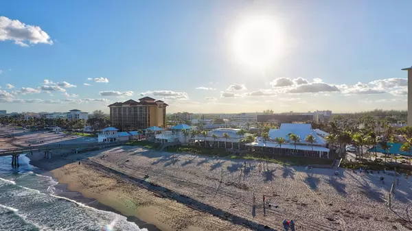 Deerfield Beach, FL 33441,906 SE 13th CT