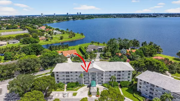 West Palm Beach, FL 33401,3516 Whitehall DR 403