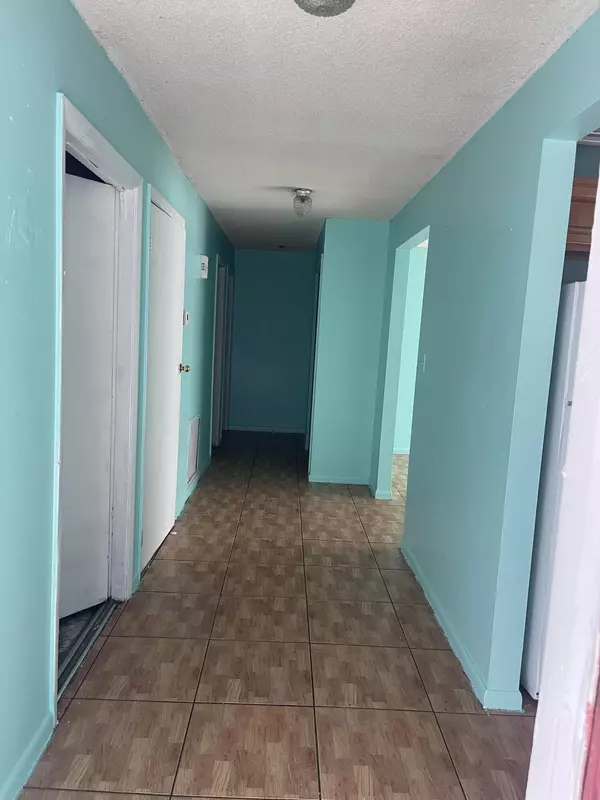 Fort Pierce, FL 34950,1910 Georgia AVE Apt B
