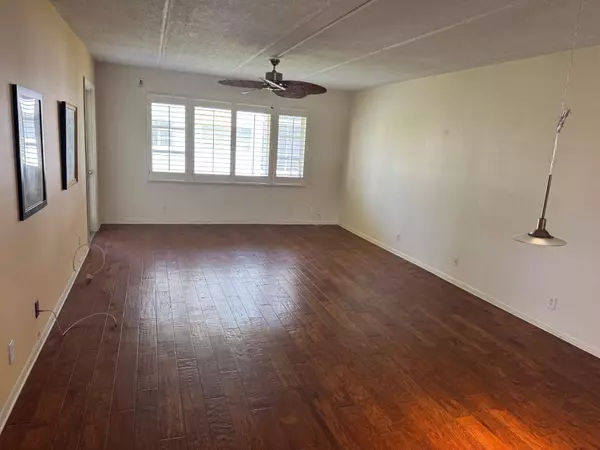 West Palm Beach, FL 33407,4500 N Flagler DR D7