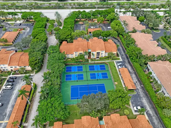 Hypoluxo, FL 33462,145 Yacht Club WAY 105