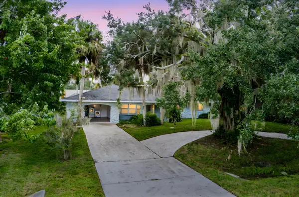 Fort Pierce, FL 34951,6506 Flora WAY