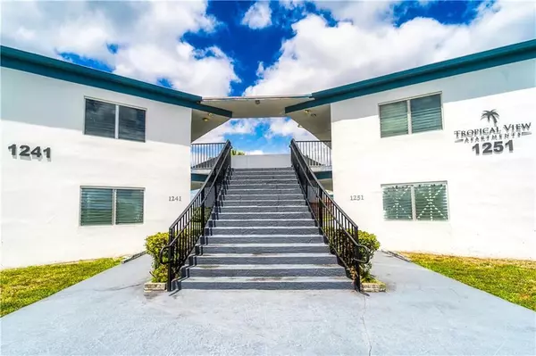 1241 W River DR 5, Margate, FL 33063