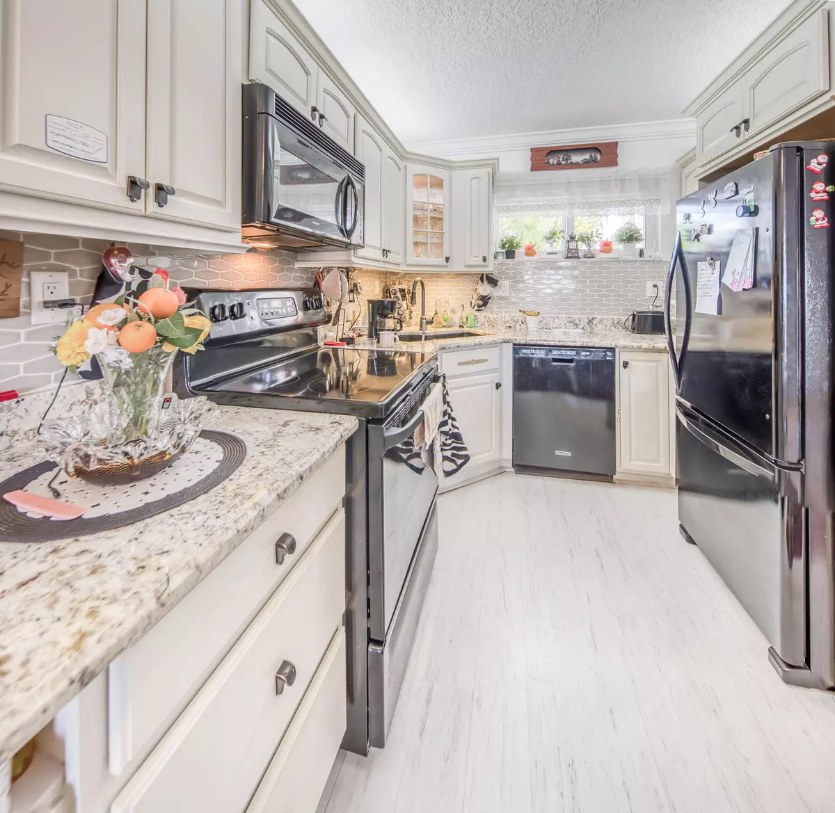 Lake Worth Beach, FL 33461,2615 S Garden DR 205
