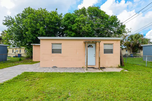 2511 Avenue L,  Fort Pierce,  FL 34947