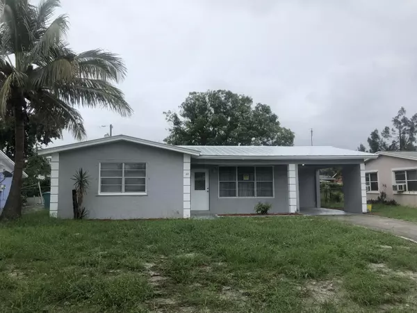 Boynton Beach, FL 33435,332 NE 15th CT