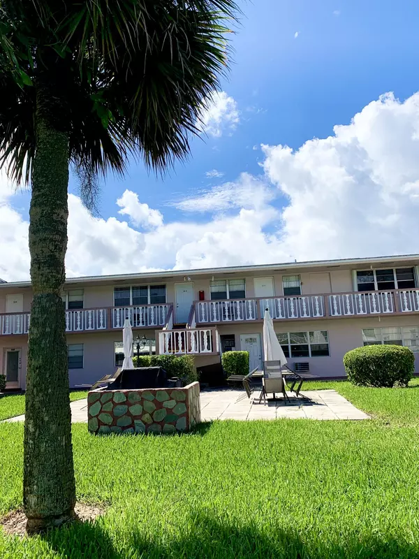 West Palm Beach, FL 33417,150 Easthampton G 150