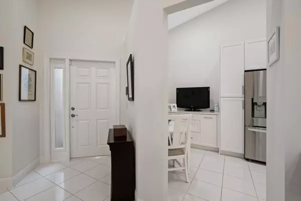 Boynton Beach, FL 33472,6395 Long Key LN