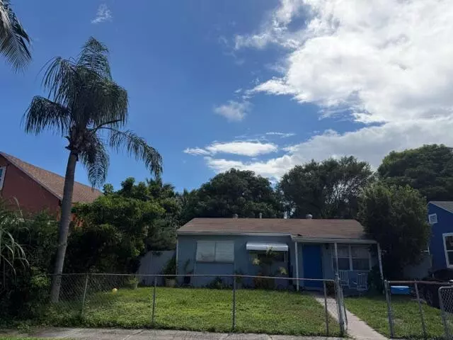 628 49th ST, West Palm Beach, FL 33407