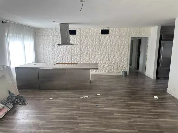 Hollywood, FL 33020,1954 Thomas ST