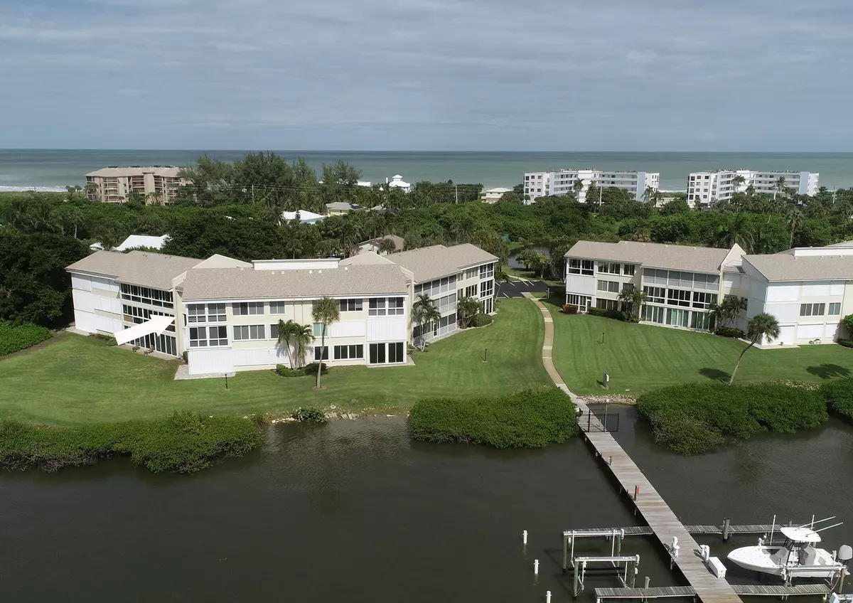 Stuart, FL 34996,2370 NE Ocean BLVD C305