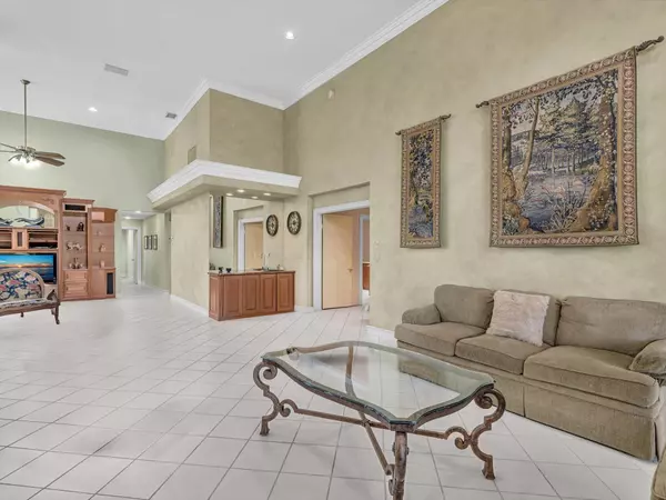 Boca Raton, FL 33498,10122 Spyglass WAY