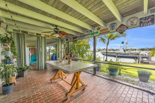 Jupiter, FL 33469,1305 Peninsular RD