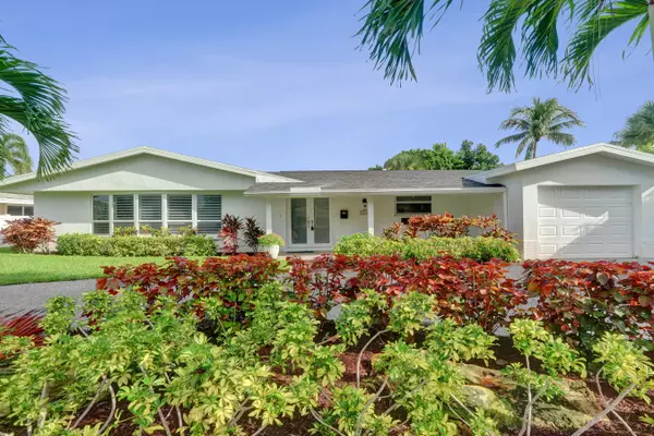 Boca Raton, FL 33486,811 W Royal Palm RD