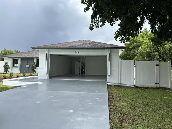 Port Saint Lucie, FL 34983,248 SE Fallon DR