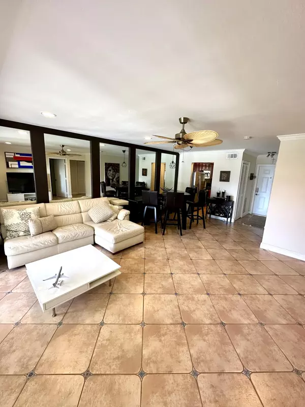 Boca Raton, FL 33432,2501 S Ocean BLVD 3040