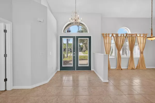 Port Saint Lucie, FL 34952,1113 SE Petunia AVE