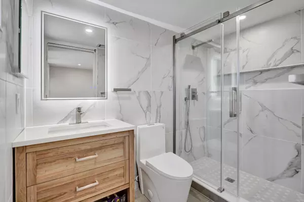 5340 Las Verdes CIR 324, Delray Beach, FL 33484